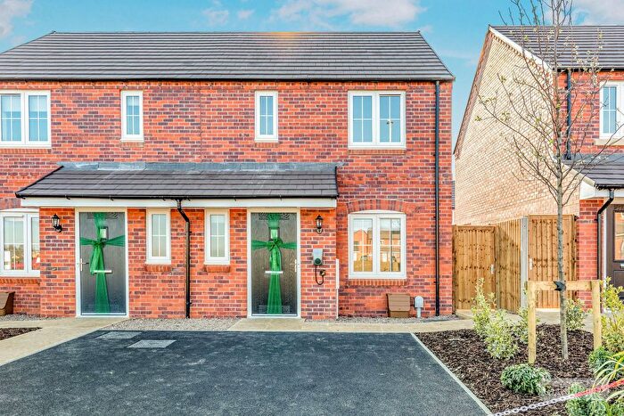 3 Bedroom Property To Rent In Ladybird Way, Rothwell, Kettering, NN14