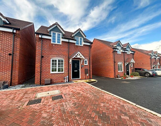 3 Bedroom Detached House For Sale In Geranium Croft, Biggleswade, SG18