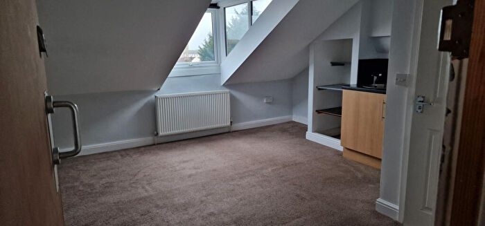 1 Bedroom Semi-Detached House To Rent In Finkle Street, Doncaster, DN8