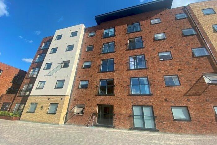 2 Bedroom Flat To Rent In King Street, Norwich, NR1