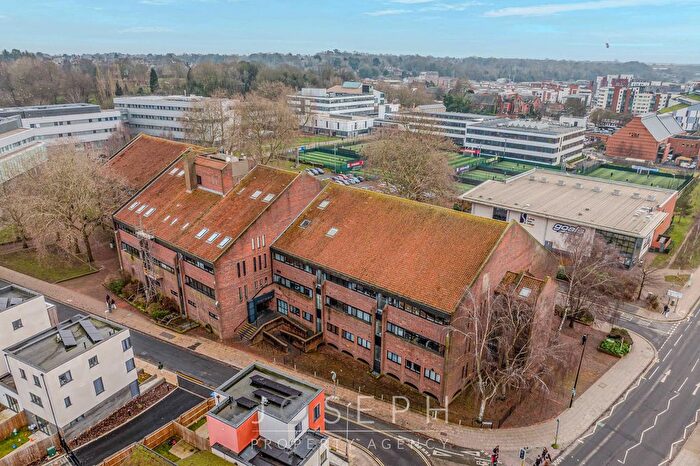 2 Bedroom Flat For Sale In Rope Walk, Ipswich, IP4