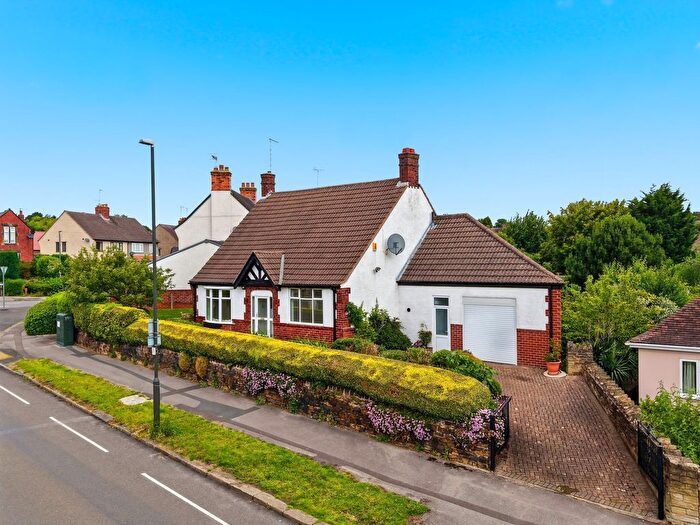 3 Bedroom Detached Bungalow For Sale In Newbold Road, Chesterfield, S41