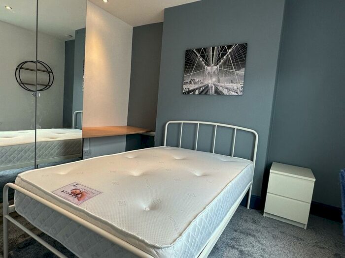 3 Bedroom Terraced House To Rent In Hood Street, Lincoln (new), LN5