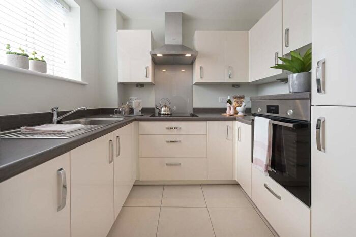 1 Bedroom Retirement Property To Rent In Clive Road, Redditch, Worcestershire, B97