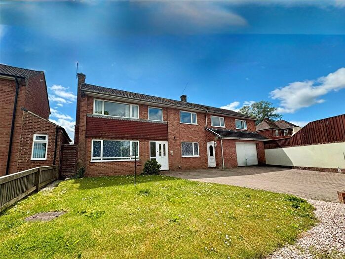 4 Bedroom Detached House For Sale In Forton Road, Chard, Somerset, TA20