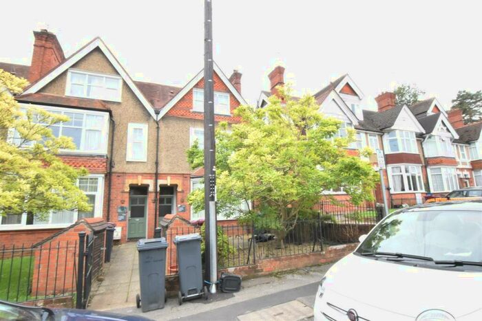 1 Bedroom Flat To Rent In Upper Redlands Road, RG1