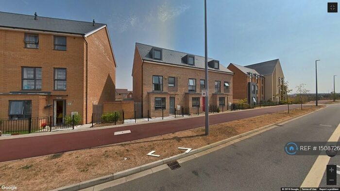 4 Bedroom Semi-Detached House To Rent In Fenstreet, Milton Keynes, MK10