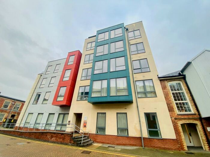 2 Bedroom Apartment To Rent In Granary View, NR1