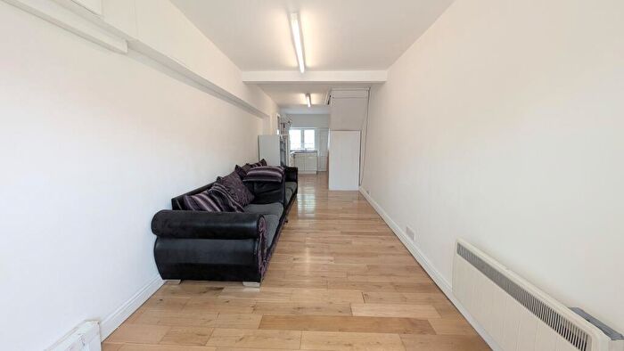 1 Bedroom Apartment To Rent In Brancker Road, Harrow, HA3