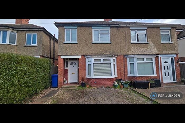 3 Bedroom Semi Detached House To Rent In Deanshanger Road, Milton Keynes, MK19