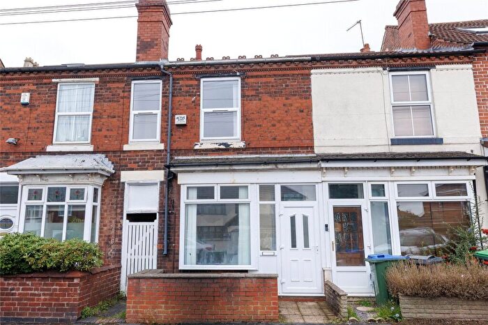 2 Bedroom Terraced House For Sale In Farm Road, Oldbury, West Midlands, B68