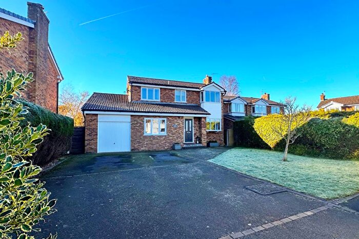 4 Bedroom Detached House For Sale In Tewkesbury Close, Poynton, SK12
