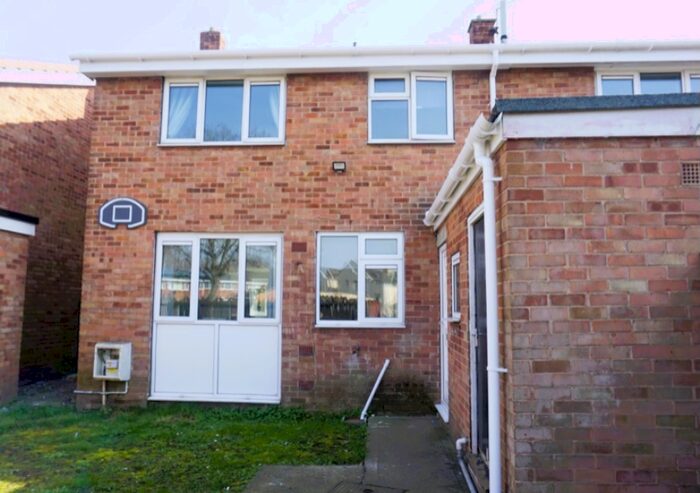 3 Bedroom Terraced House To Rent In Trafalgar Way, Doncaster, South Yorkshire, DN6