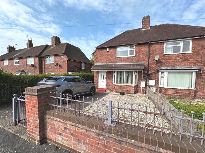 2 Bedroom Semi-Detached House For Sale In Abermarle RoadNewcastle, ST5
