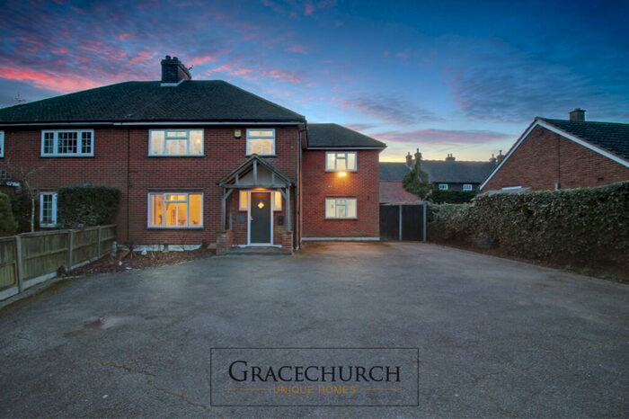 4 Bedroom Semi-Detached House For Sale In Elm Close, Epping Green, CM16