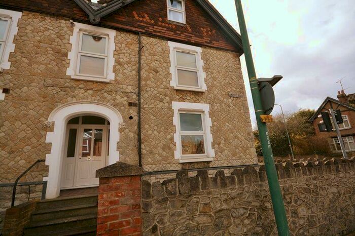 1 Bedroom Apartment To Rent In Campbell Road, Maidstone, ME15