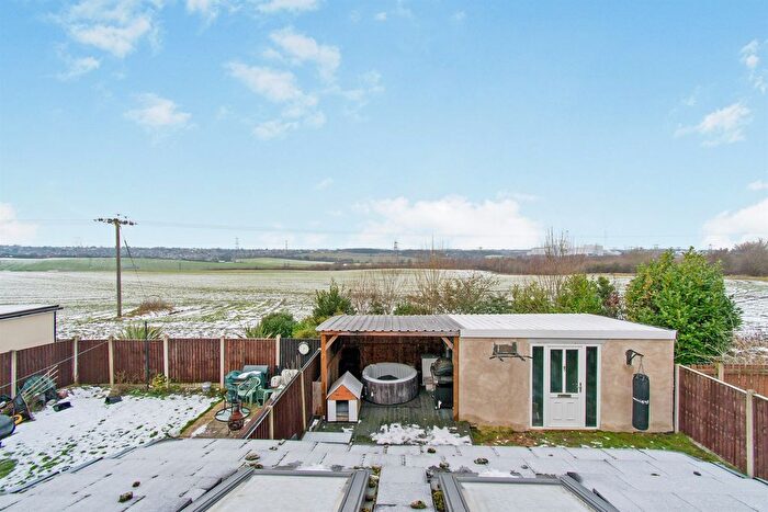2 Bedroom Semi-Detached House For Sale In Orchard Head Drive, Pontefract, WF8