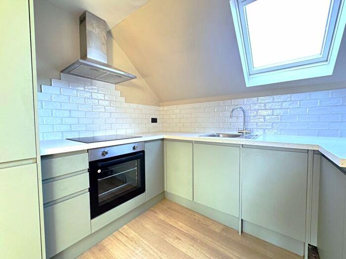 2 Bedroom Flat For Sale In Killicks, Cranleigh, GU6