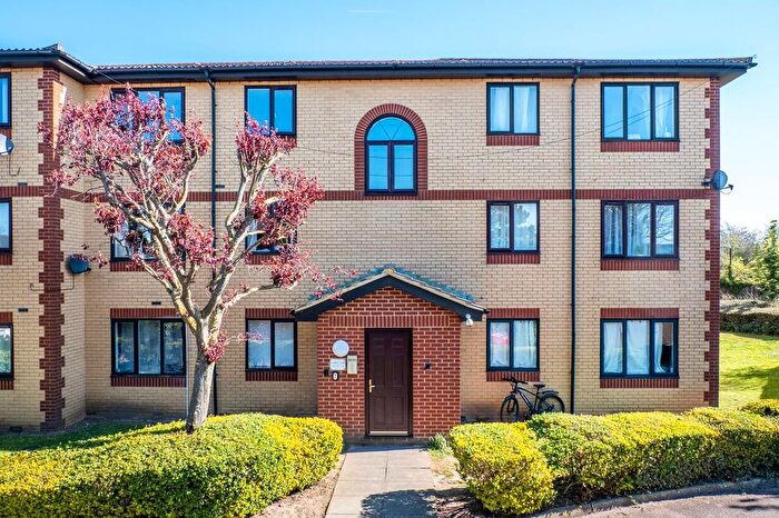 1 Bedroom Flat For Sale In Churchill Close, Dartford, DA1