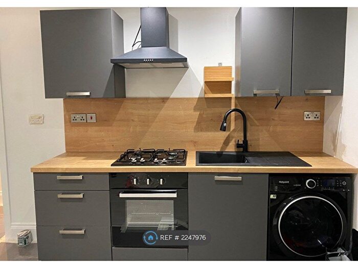 2 Bedroom Maisonette To Rent In Leicester Road, Croydon, CR0