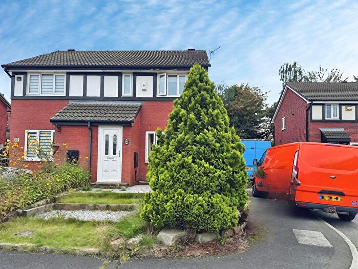 2 Bedroom Semi-Detached House For Sale In Spindle Croft, Farnworth, Bolton, BL4
