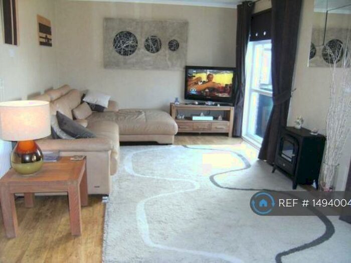 3 Bedroom Terraced House To Rent In Chiltern Way, Winsford, CW7