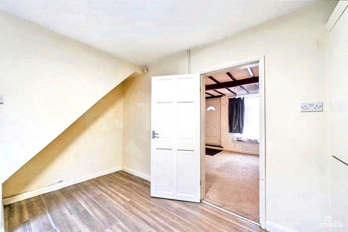 2 Bedroom Terraced House For Sale In Clapsons Lane, North Lincolnshire, Barton-upon-Humber, Lincolnshire, DN18