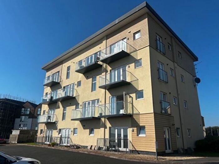 2 Bedroom Flat To Rent In Wellfield, Machynys, Llanelli, SA15