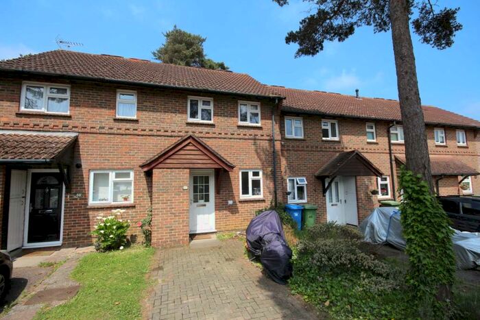 2 Bedroom Terraced House To Rent In Queens Pine, Bracknell, RG12