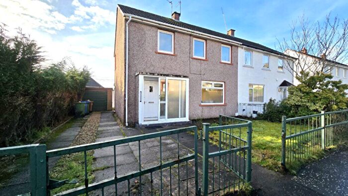 3 Bedroom Semi-Detached House For Sale In Lethamhill Road Glasgow, G33