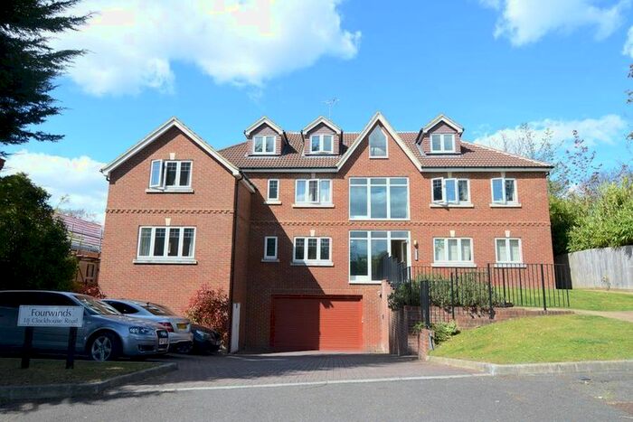 2 Bedroom Flat To Rent In Clockhouse Road, Farnborough GU14