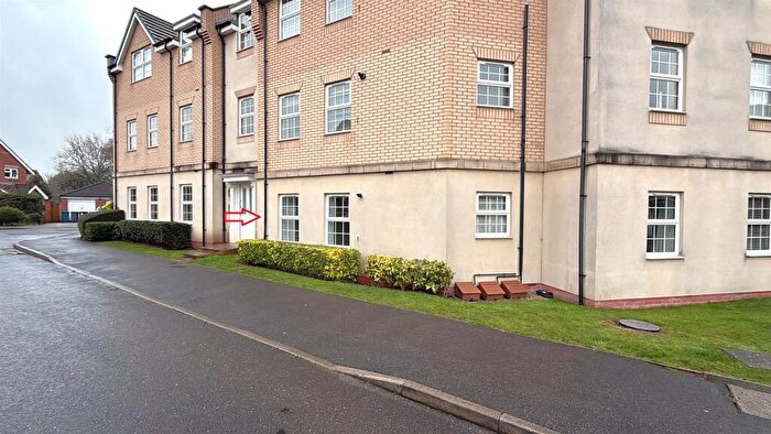 2 Bedroom Apartment For Sale In Swale Grove, Bingham, NG13