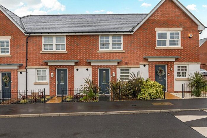 2 Bedroom Terraced House For Sale In Bazeley Road, Waterlooville, PO7