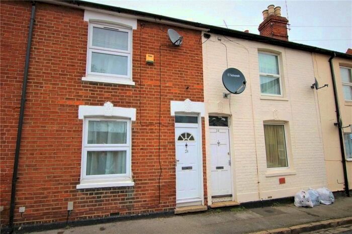 3 Bedroom Detached House To Rent In Stanley Street, Reading, Berkshire, RG1