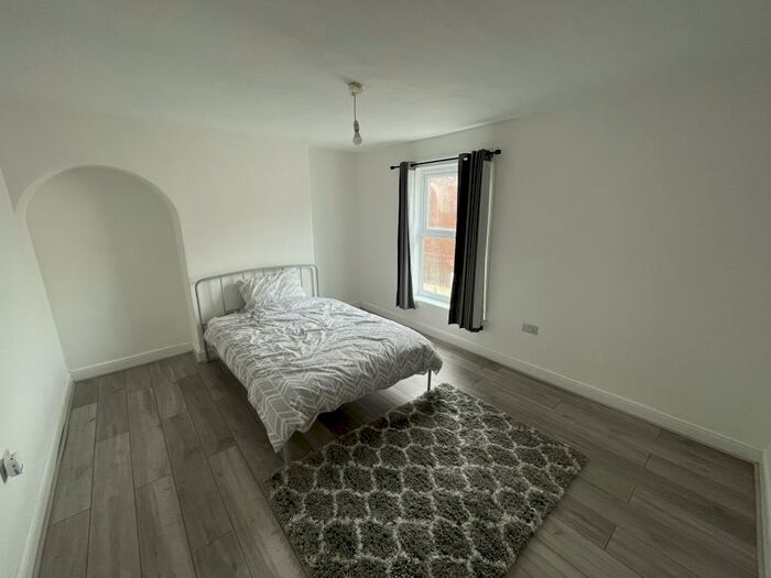 2 Bedroom Terraced House To Rent In Dickenson Terrace, Gainsborough, DN21