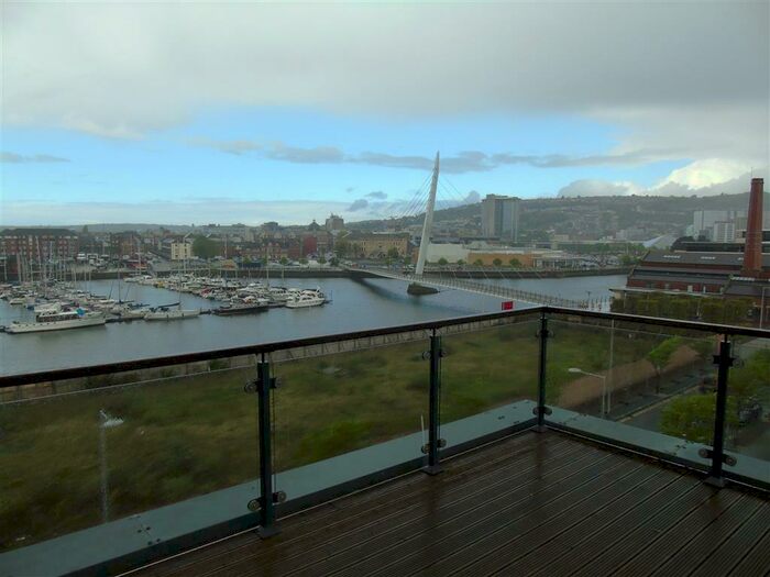 2 Bedroom Apartment To Rent In Kings Road, Swansea, SA1