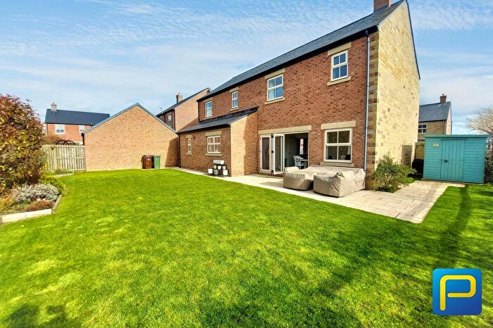 5 Bedroom Detached House For Sale In Earls Grove, Warkworth, Morpeth, NE65