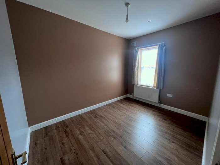 2 Bedroom Terraced House To Rent In Abbots Road, London, E6