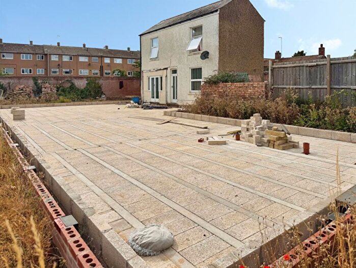 3 Bedroom Detached House For Sale In West Parade, Peterborough, PE3