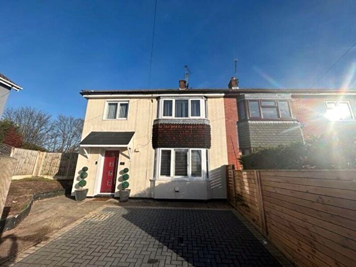 4 Bedroom Semi-Detached House To Rent In Fir Tree Close, Mansfield, NG19