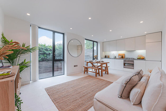 2 Bedroom Apartment To Rent In Latitude House, Oval Road, Primrose Hill, London, NW1