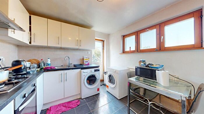 2 Bedroom Property To Rent In Bessborough Road, Harrow, HA1