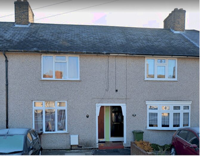 Terraced House To Rent In Dagenham, Essex, RM9