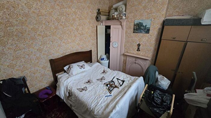 2 Bedroom Cottage For Sale In Rokeby Street, Sunderland, Tyne And Wear, SR4