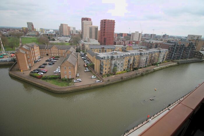 1 Bedroom Flat To Rent In Teal Point, Drydock Square, Barking, IG11