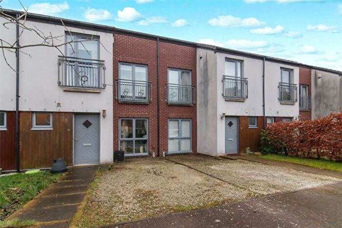 3 Bedroom Terraced House For Sale In Dalsholm Place, Maryhill, Glasgow, G20