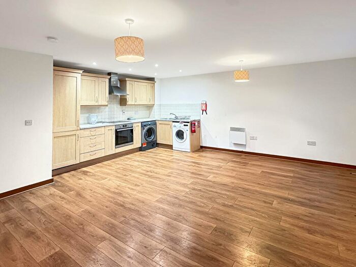 2 Bedroom Flat To Rent In Pooleys Yard, Centrums Court, IP2
