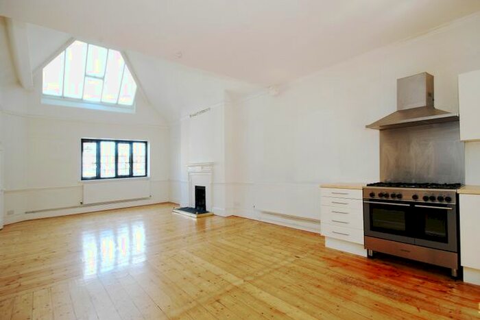4 Bedroom Flat To Rent In Kensington High Street, London, W8