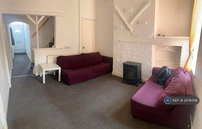 3 Bedroom Terraced House To Rent In Cope Street, Nottingham, NG7