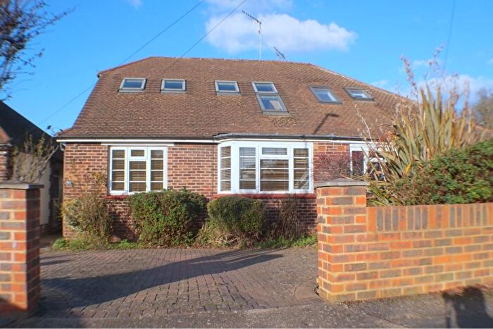 3 Bedroom Semi-Detached House To Rent In Wingfield Road, Kingston Upon Thames, KT2